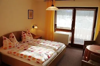 Hotel Quellenhof Peter 3*