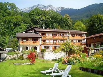 Quellenhof Peter Hotel 3*